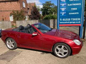 MERCEDES-BENZ SLK 2004 (04) at Oxford Garage Darlington