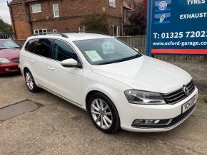 VOLKSWAGEN PASSAT 2014 (14) at Oxford Garage Darlington